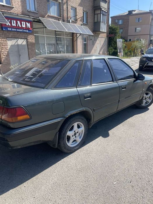 Продам машину Daewoo