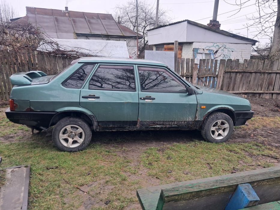 Продам ваз 21099
