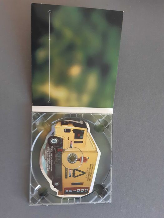 Curioso CD Publicitário com música