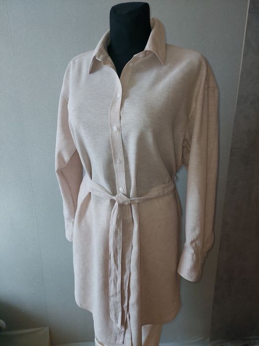 Lniana piaskowa szmizjerka