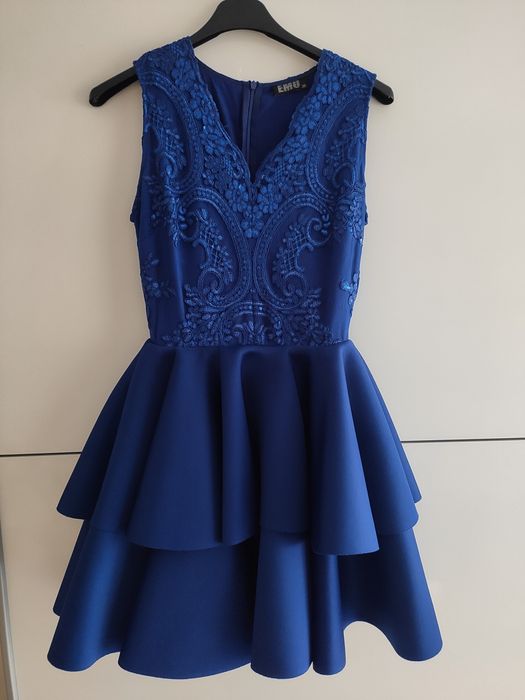 Piankowa sukienka EMU