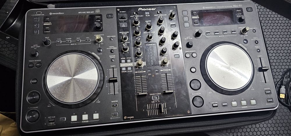 Pioneer Xdj r1 usada