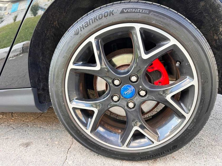 Ford Focus комплектация SE