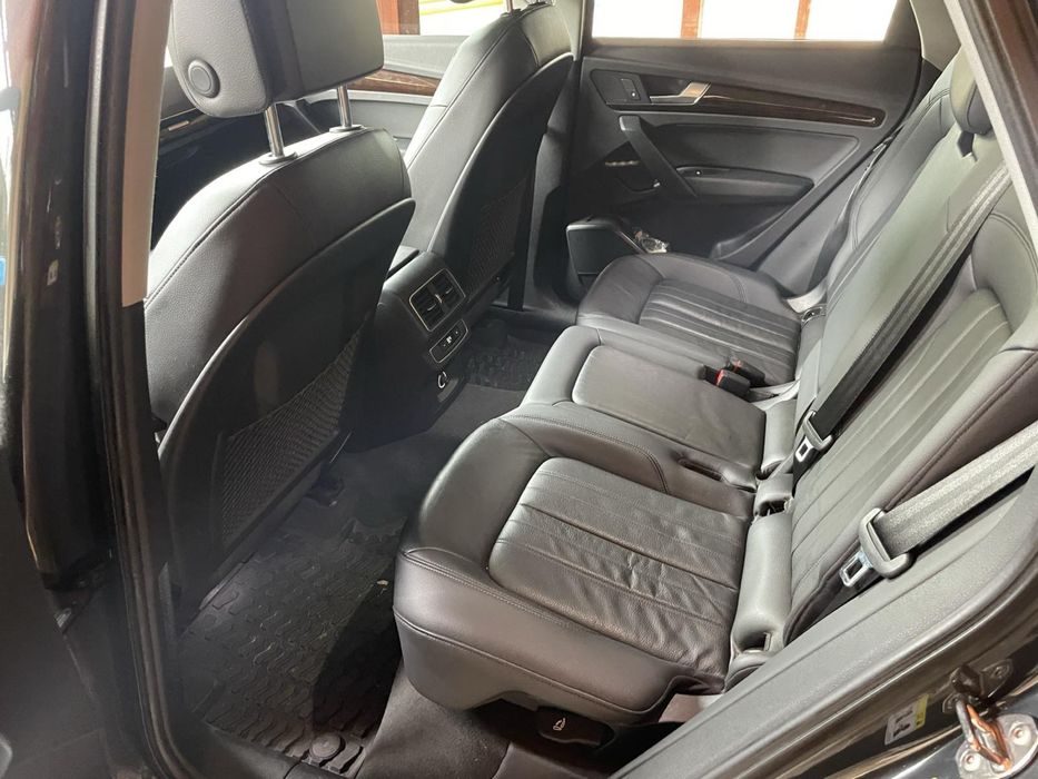 Продам Audi Q5 2018