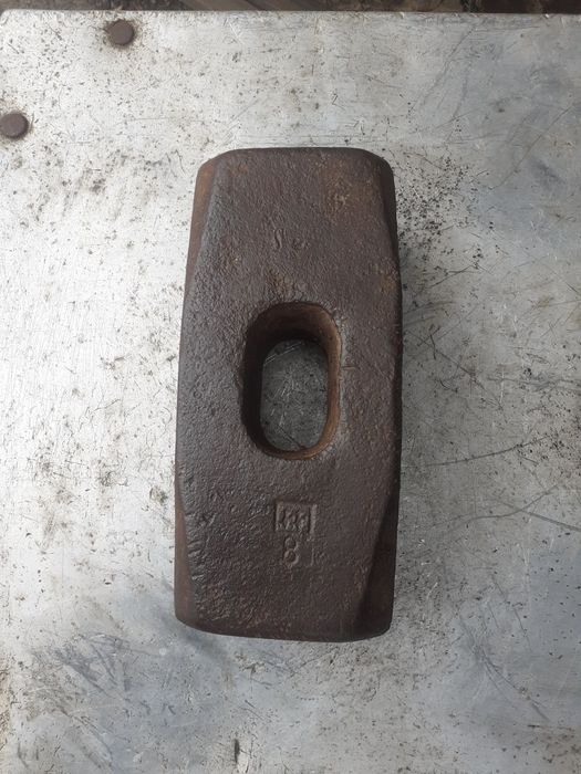 Porządny 8 kilowy młot