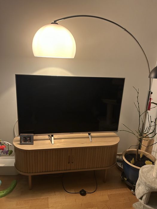 Klimatyczna lampa łukowa
