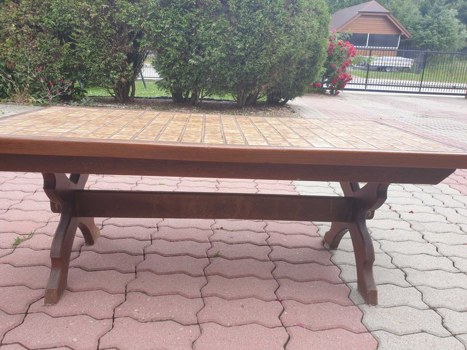 Przepiękny stolik kawowy drewniany