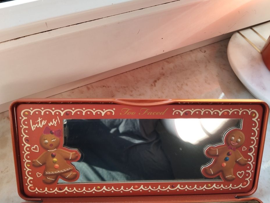 Paleta cieni do powiek oczu too faced