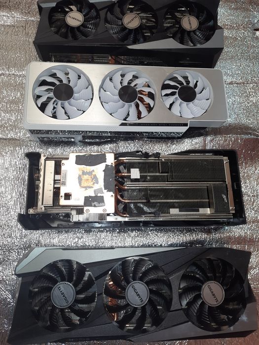 Охолодження Охлаждение видеокарт GIGABYTE ASUS SAPPHIRE  Palit .кулера