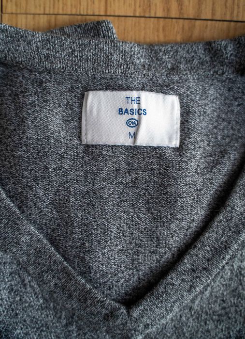 Camisola gola em V C&A