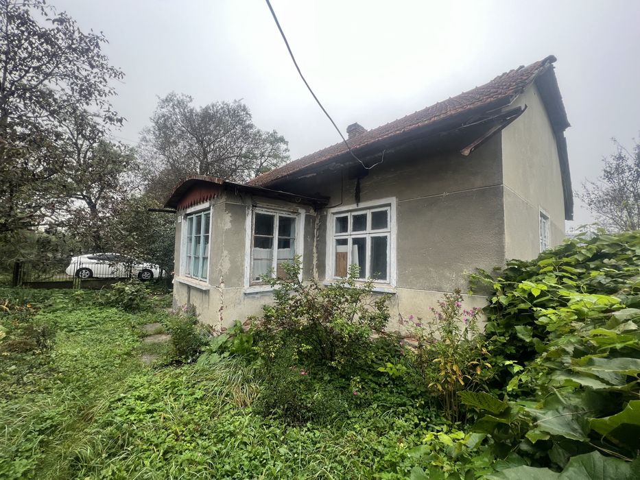 Будинок 16сот, поряд озеро Задорожнє та Baykal Resort