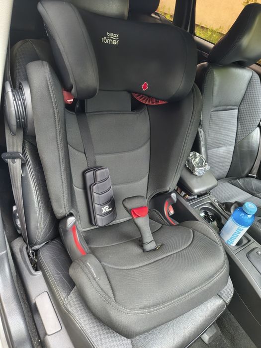 Britax Romer Kidfix 3 - pasuje do Volvo!