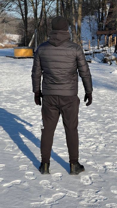 Пуховик Adidas Essentials Light Down