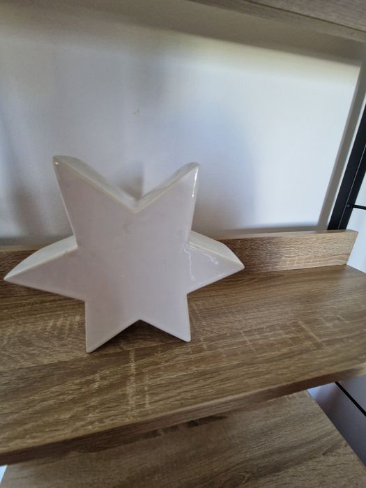 Estrela branca em cerâmica  Bordalo Pinheiro.