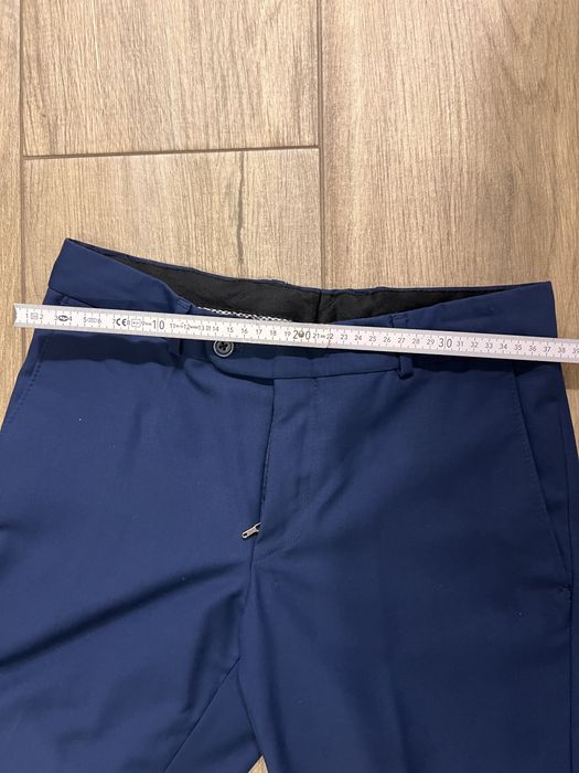 Чоловічий костюм