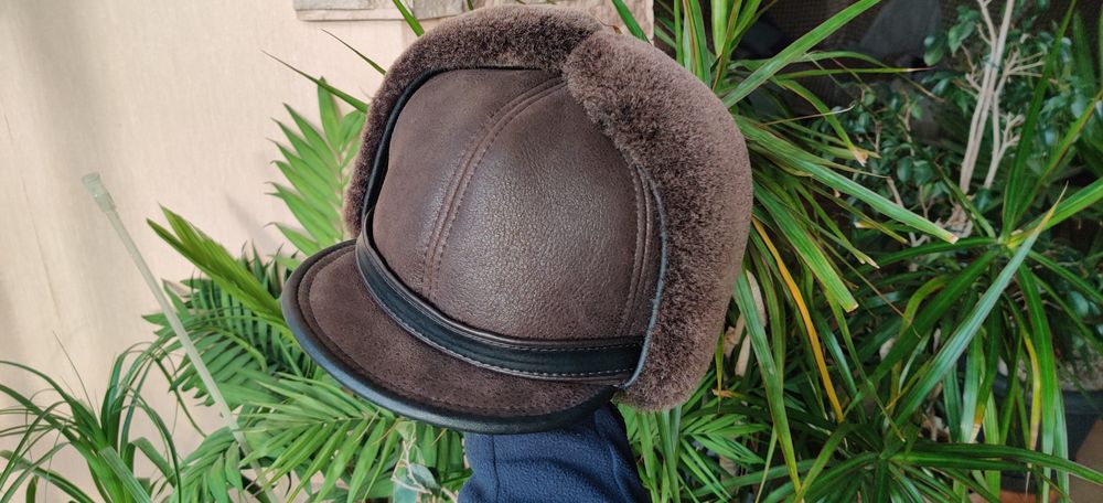 Шапка з натуральної овчини 60 розмір