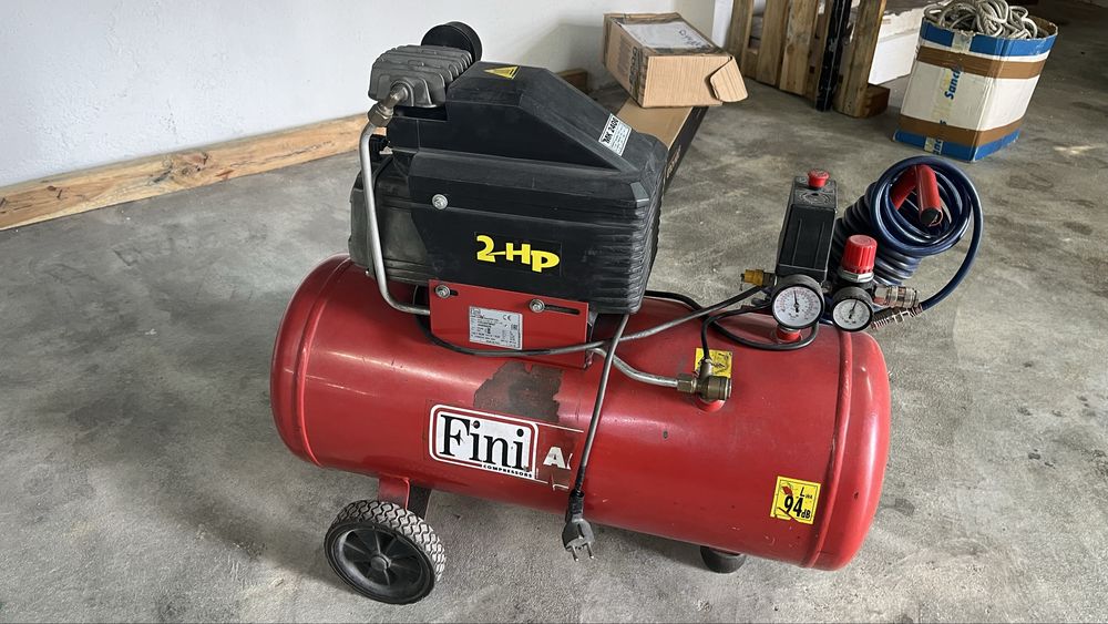 Vende-se compressor