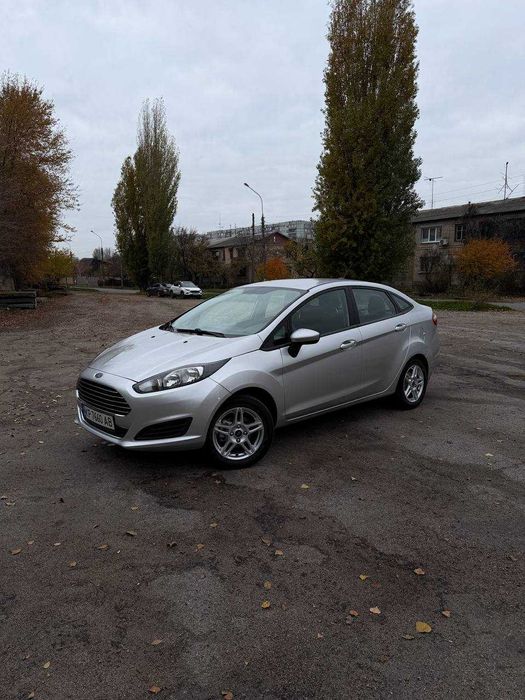 Форд фієста 2019