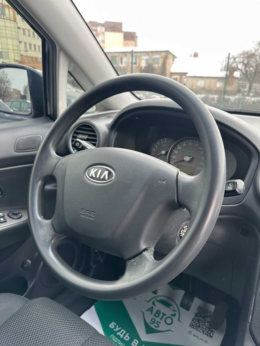 Продам Kia Carens 2006 рік можлива розстрочка,кредит,обмін!