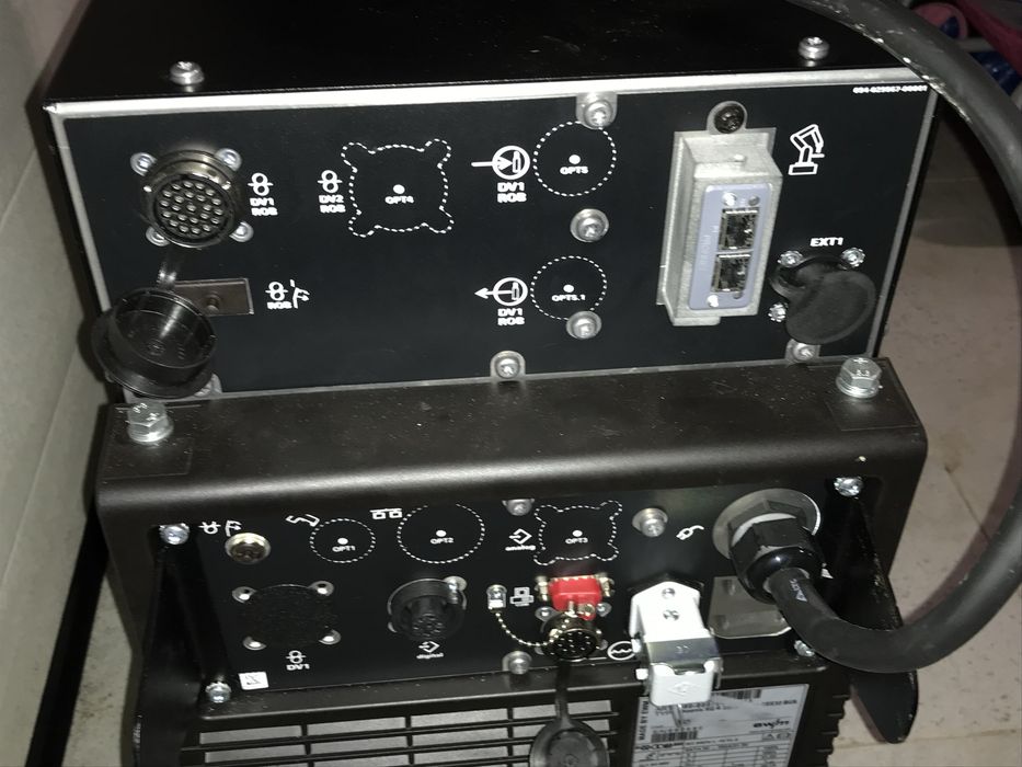 Profesionalna spawarka  inwerterowa MIG/MAG  Phoenix XQR puls 355 EWM