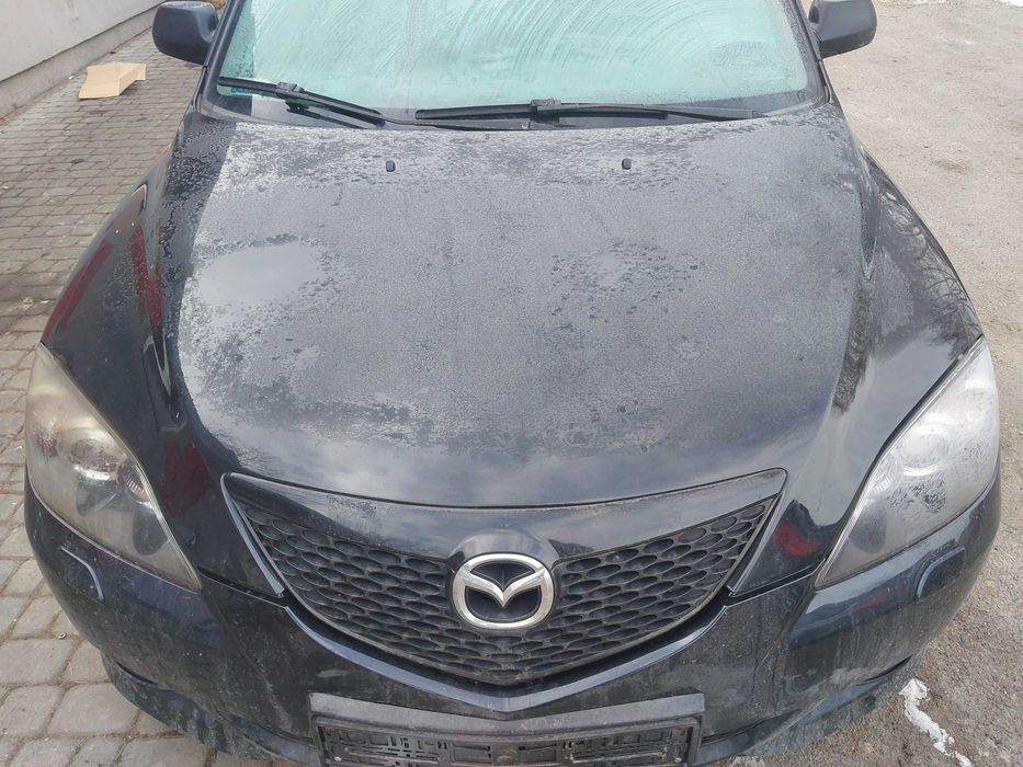 Maska pokrywa silnika mazda 3  2005r