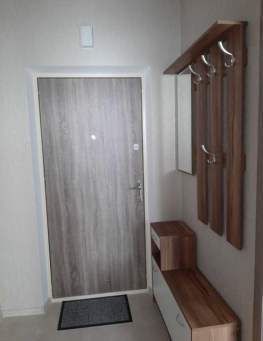 7 Небо здам затишну 1-кімнатну квартиру подобово ( ринок 7 км)