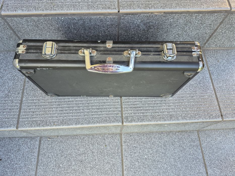 Etui na 300 żetonów- walizka transportowa