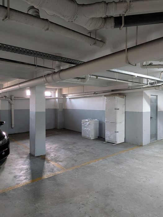 Lugar de garagem ao Padrão da Légua