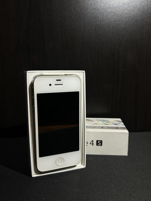 Apple iPhone  4S
