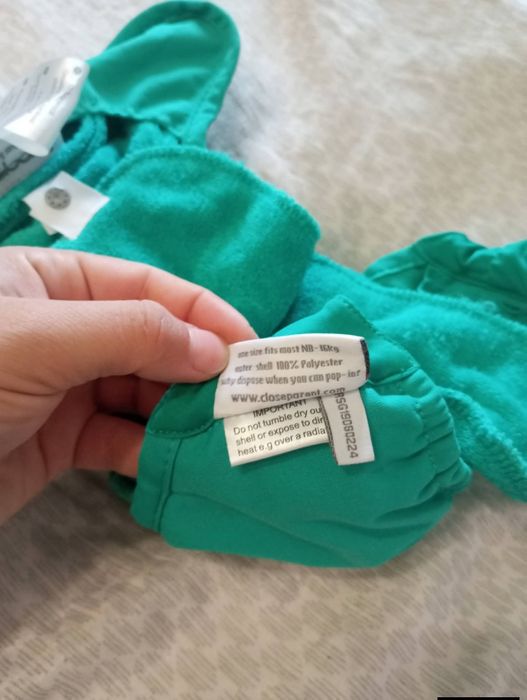 Продам багато разовий підгузник на скільки кг на фото