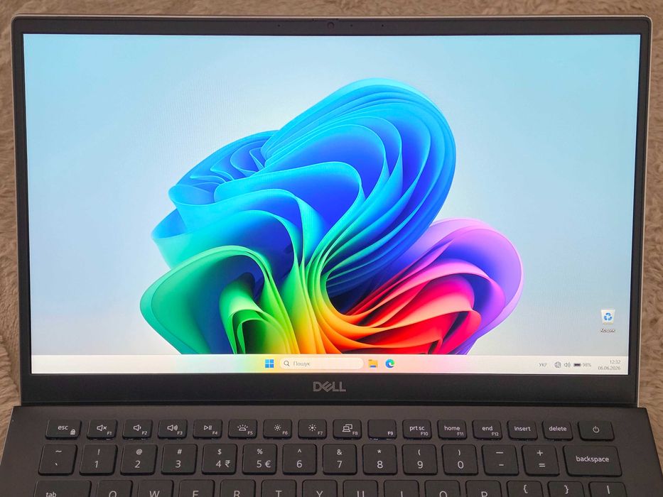 Dell Vostro 5301 [Intel Core i5-1135G7 / 8GB RAM / SSD 512GB NVMe / 13.3" Full HD IPS]