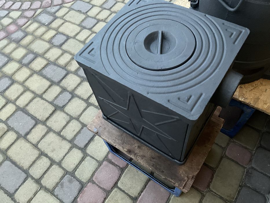 Буржуйка піч чугунна квадратна