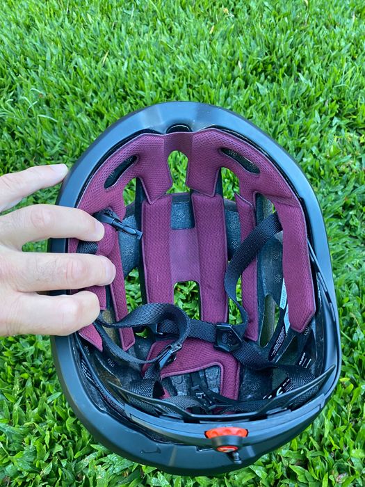 Capacete aerodinâmico Limar