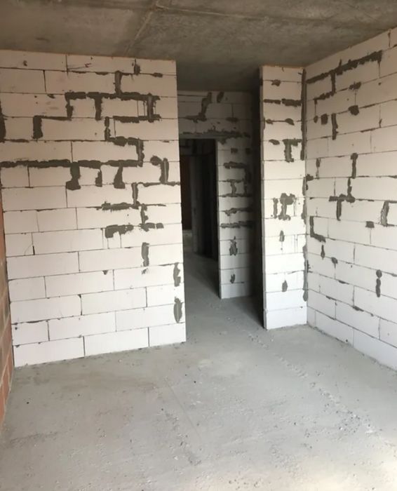 Продаж 2к квартири 71 кв. м на вул. Полковника Д. Нечая