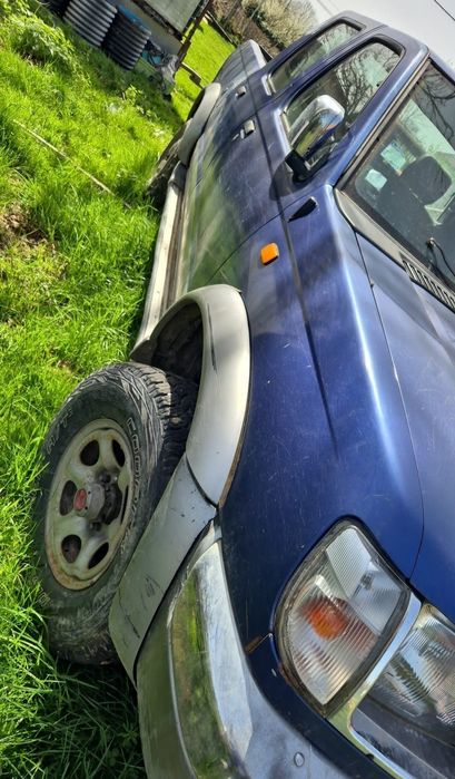 Capô Nissan Navara D22 2.5 TD peças
