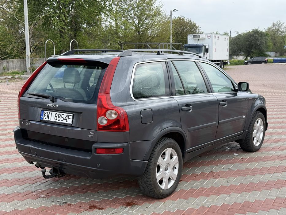 Продам Volvo XC90