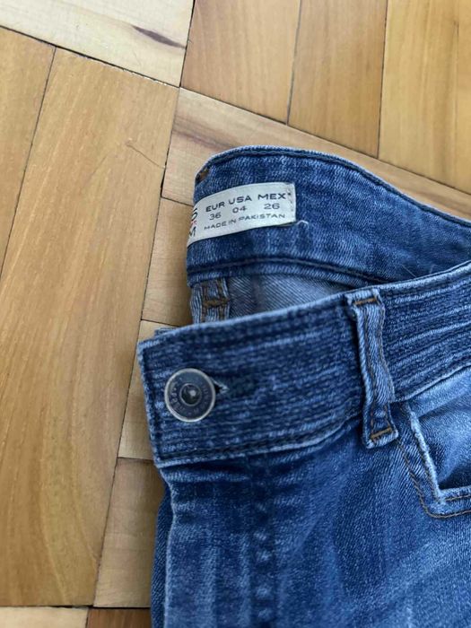 jeansy spodnie rurki zara 36 S
stan bardzo dobry