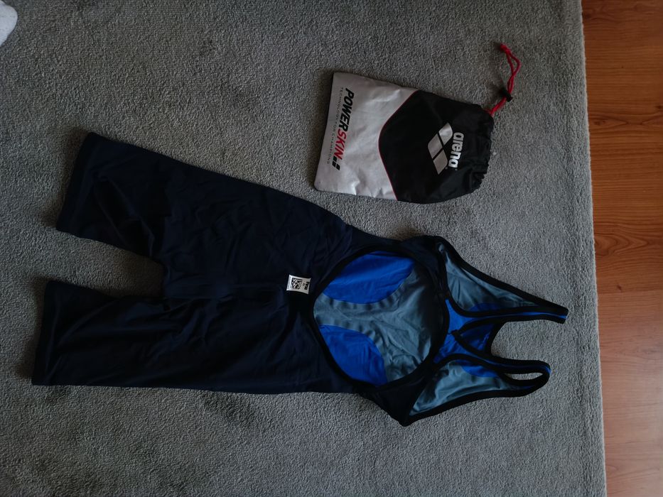 Fato de natação competição