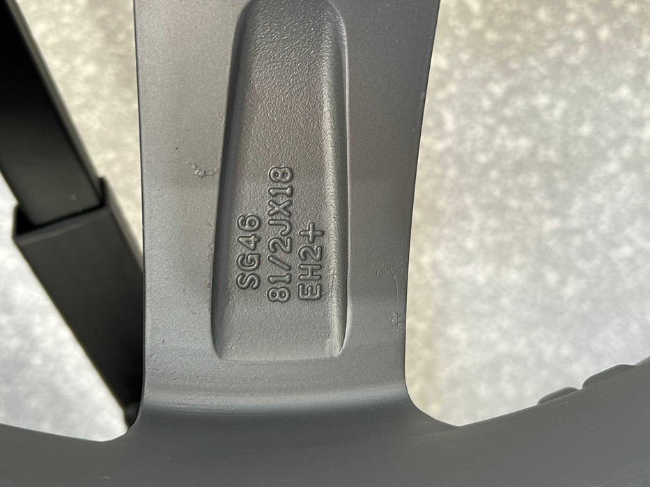 Диски BMW 5/120 R18 8,5J ET:45 Dia:74.1
