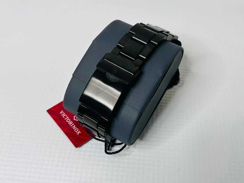 Victorinox Maverick black edition zegarek męski, idealny stan