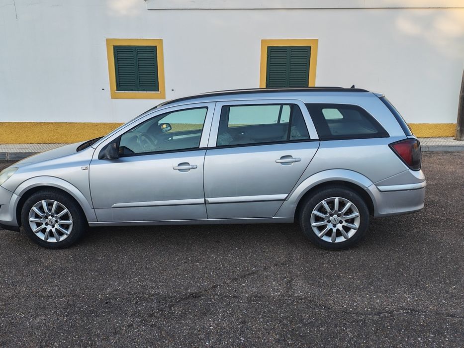 OPEL ASTRA- Para reparar. Aceito trocas!