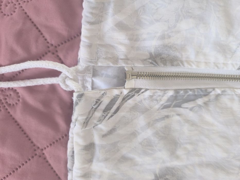 Kurtka z kapturem, wiatrówka - włoska