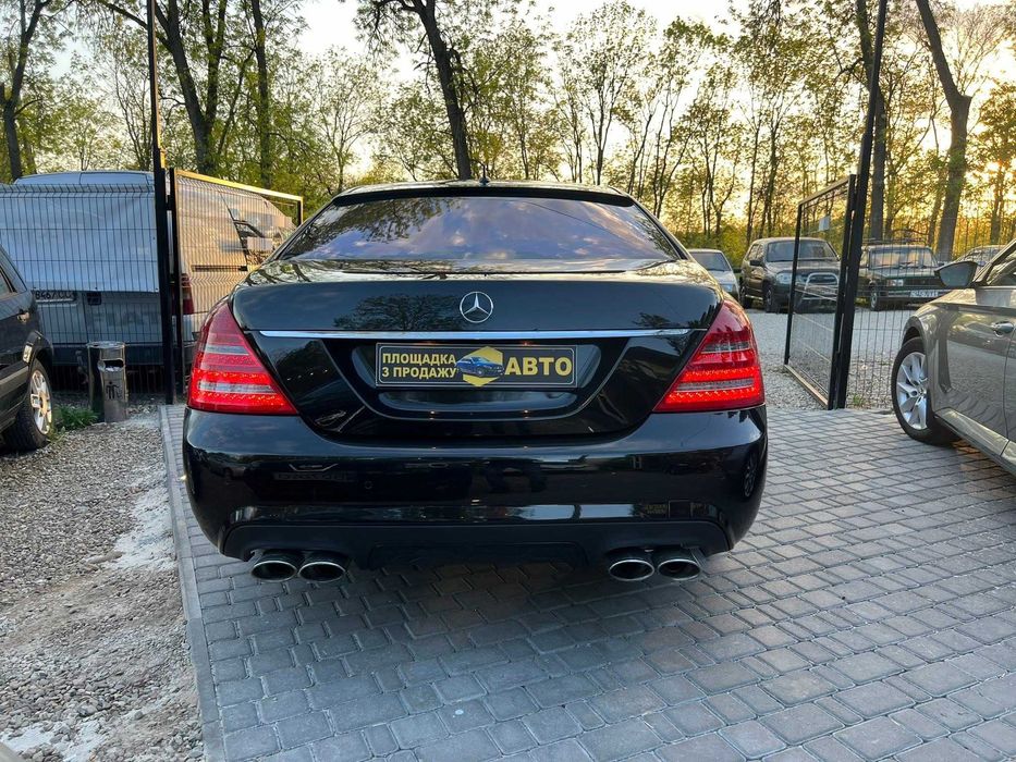 Mercedes-Benz S-Class S 550 2008 року