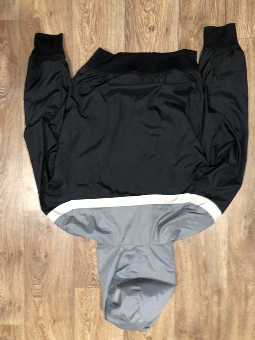 Спортивна куртка Nike