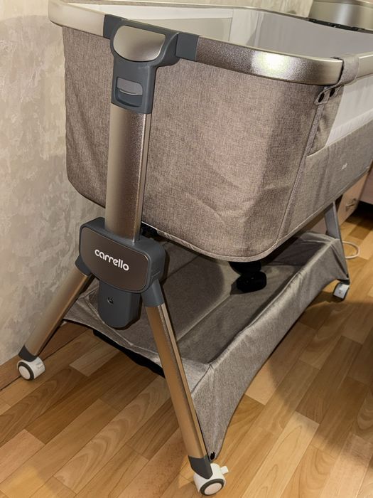 Продам приставне ліжечко Carrello Aria
