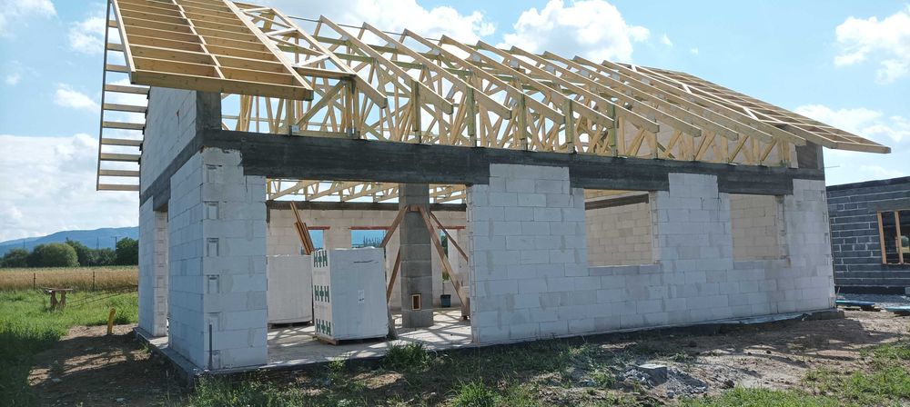 Wiązary bindry prefabrykowana konstrukcja dachowa