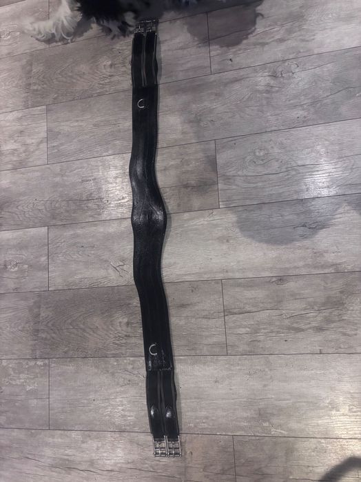 Popręg anatomiczny 125cm