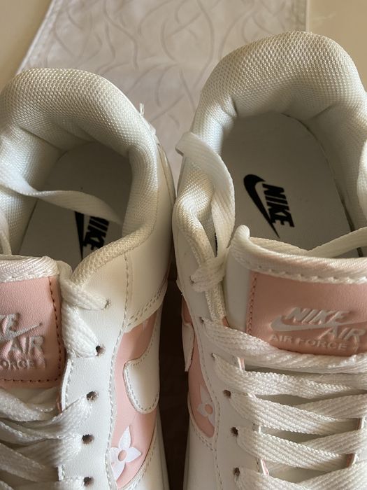 Buty sportowe Nike LV