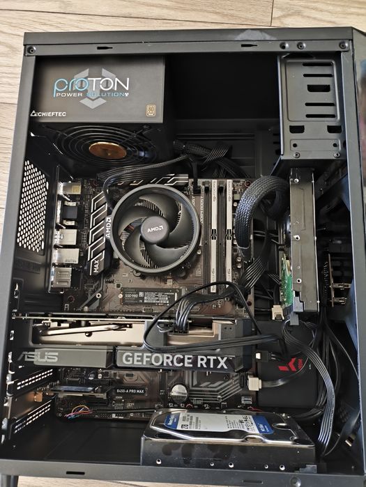 Продам ігровий системний блок Ryzen 2700 8-16/GTX 1080ti 11gb/24gb/256