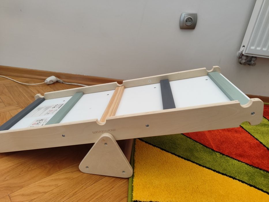 Plac zabaw montessori